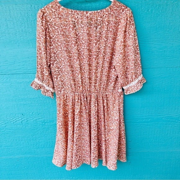 Chelsea & Violet Floral Lace Empire Waist Babydoll Swifty Dress SIZE LARGE NWT - Picture 7 of 8